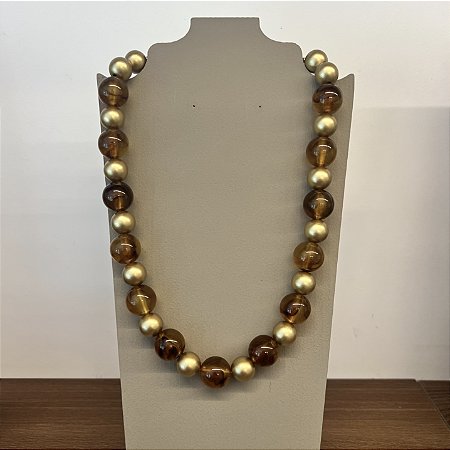 Colar De Bolas Dourado Com Tartaruga