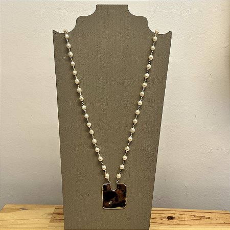 Colar Orgânico De Pérola - Quadrado - Dourado