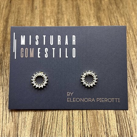Mini Argola Reta De Zircônia - Dourada