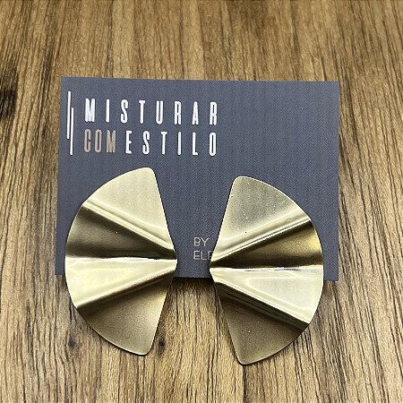 Brinco Leque Lumière - Dourado Fosco