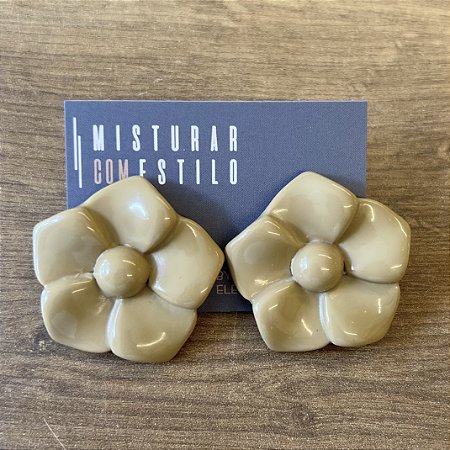 Brinco Flor De Resina - Caramelo