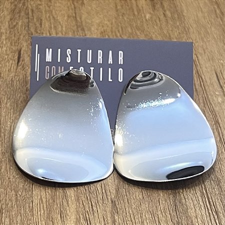 Brinco Cora Chapa Lisa- Ródio