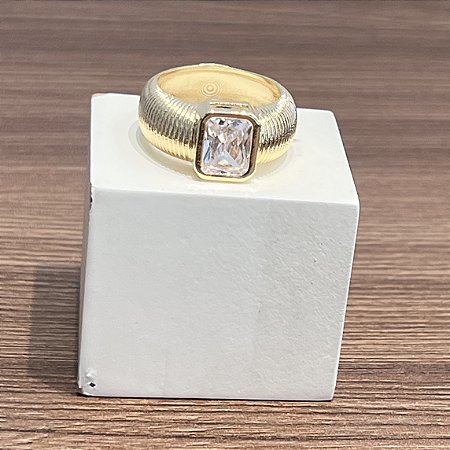 Anel Pedra Retangular - Cristal