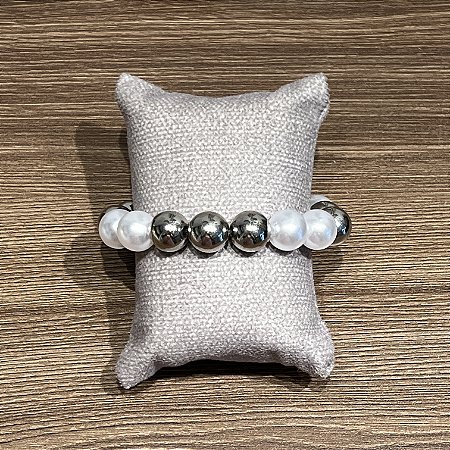Pulseira Pérolas Brancas e Prata - M