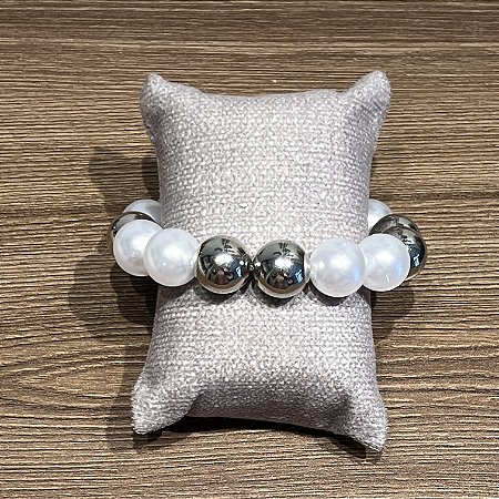 Pulseira Pérolas Brancas e Prata - G
