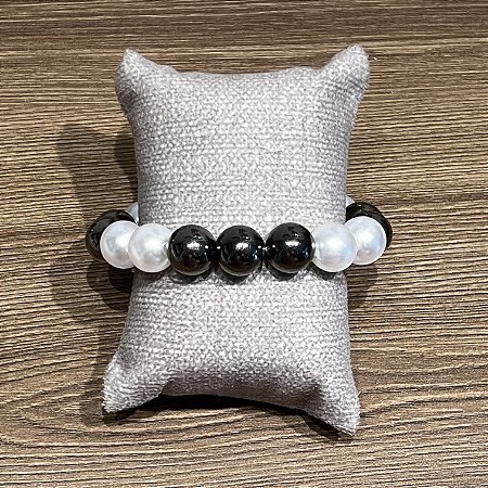 Pulseira Pérolas Brancas e Grafite - M