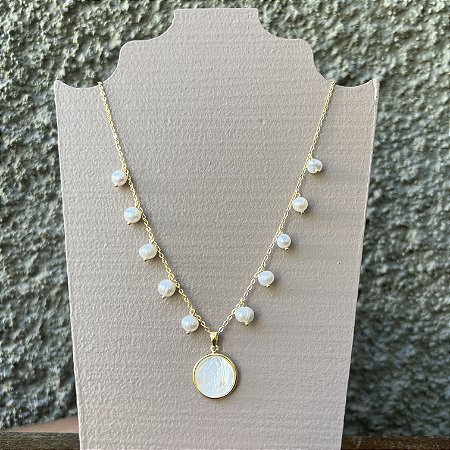 Choker N. S. Guadalupe - Madre pérola