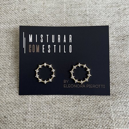 Mini Argola Reta com Zircônias - Dourado