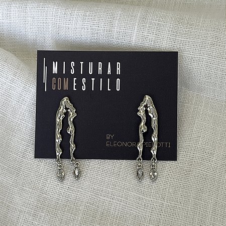 Brinco Orgânico Gota de Zircônia - Ródio