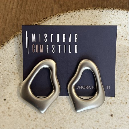 Brinco Lumière Gota Orgânica Vazada - Ródio