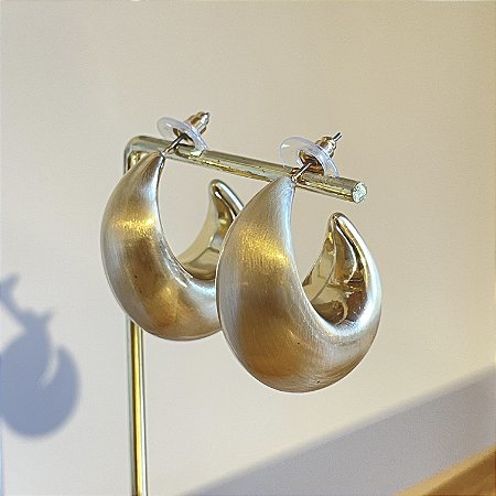 Brinco Gota Inteira Lumière - Fosco - Dourado