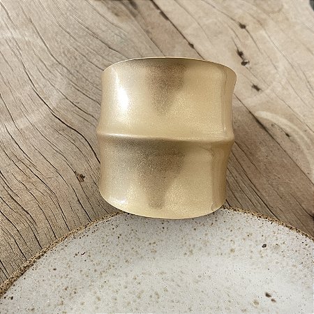 Bracelete Petra Chapa - Ouro Velho