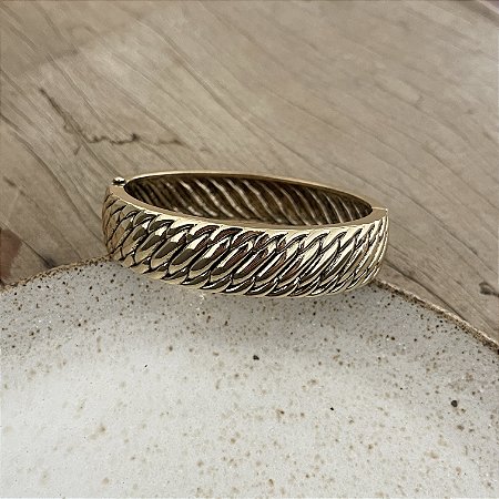 Bracelete Boho Canelado Oval - Dourado