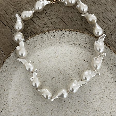 Colar de Pérola Barroca