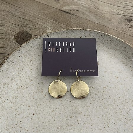 Argola Betina Chapa - G - Dourada