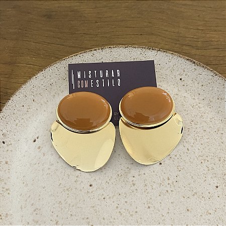 Brinco Orla Pedra - Mostarda