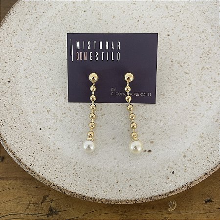 Brinco Esferas e Pérola