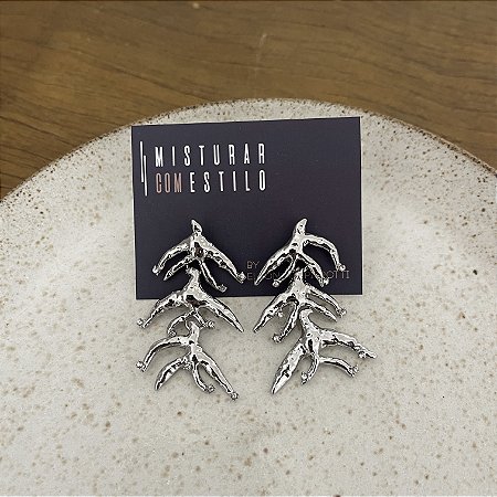 Brinco Mar Coral com Zircônias - Ródio