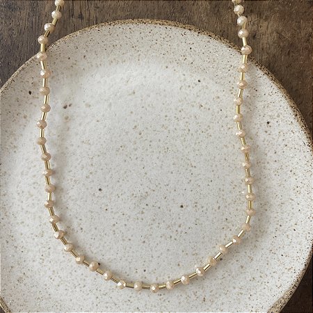 Colar Cristais e Canutilhos - Nude