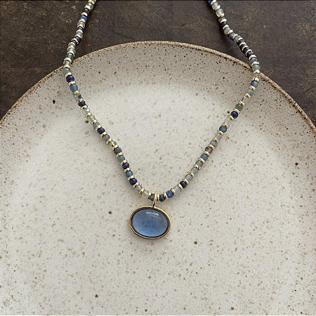 Colar Pedras Naturais Com Pingente Oval - Azul Degradé/Azul