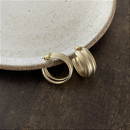 Argola Lumière Chapa Dupla - Dourado