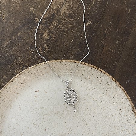 Colar N. S. Das Graças Flor e Esferas - Ródio