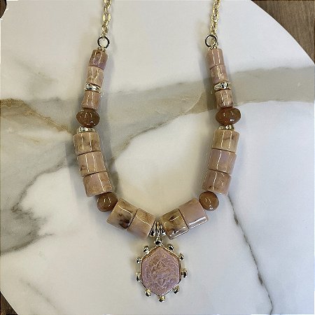 Colar Boho Medalha - Salmão
