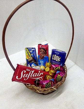 Cesta de chocolates com suflair