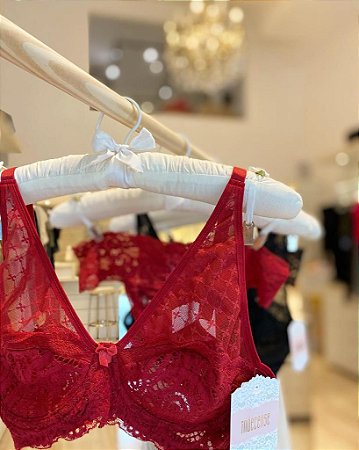 Conjunto de renda com tule