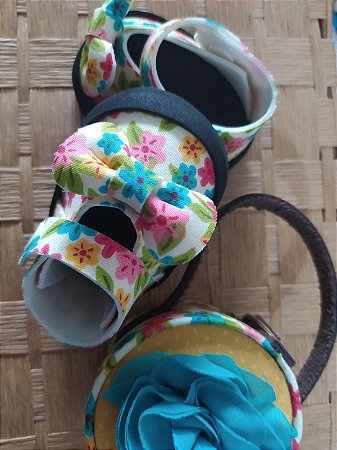 Sapatinhos com bolsinha (Floral)