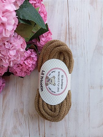 [LÃ] Tricotin (Bege Escuro)