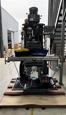 FRESADORA FERRAMENTEIRA - ISO 40