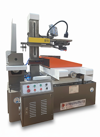 MÁQUINA DE CORTE A FIO (WIRE-CUT EDM) - ELETROEROSÃO