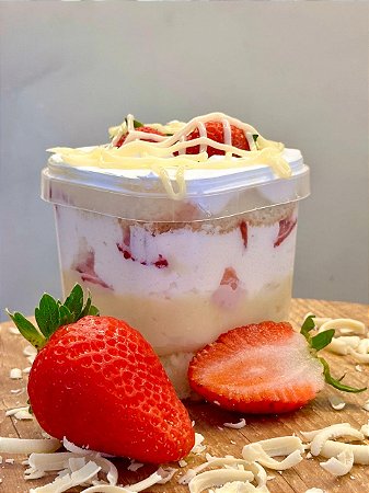 Bolo no pote de Delícia de Morango 250g