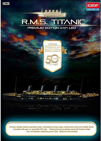 Academy - RMS Titanic Academy's 50th Anniversary Premium Edition with Led  - 1/400