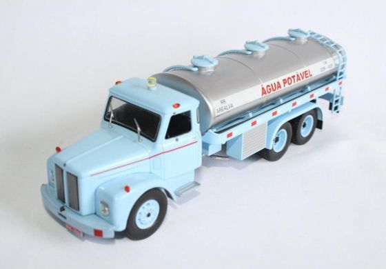 Ixo - Caminhão Scania Vabis LS85 1970 - Água Potável RR Arealva - 1/43 (sem caixa)