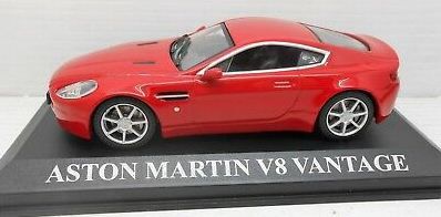 Ixo -  Aston Martin V8 Vantage -1/43