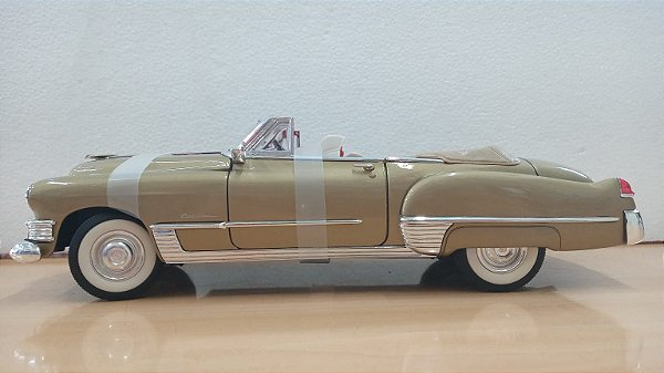 Yat Ming - Cadillac Coupe deVille 1949 - 1/18