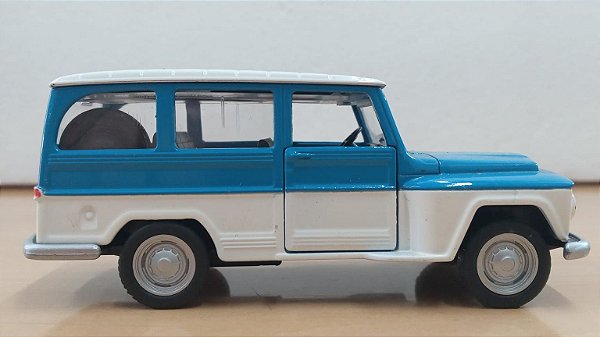 HTC - Ford Willys Rural com Fricção - 1/43 (S/Caixa)