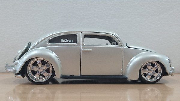 Maisto - Volkswagen Fusca Serie All Stars - 1/24 (sem caixa)