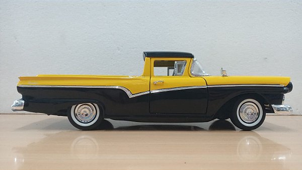 Yat Ming - Ford Ranchero Courier Sedan Delivery 1957 (Sem Caixa) - 1/18