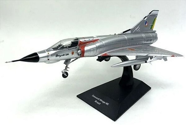 JATOS DE COMBATE - DASSAULT MIRAGE IIIE - BRASIL - 1/72