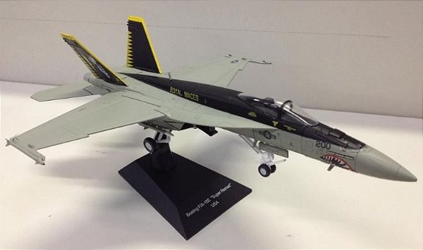 JATOS DE COMBATE - F/A-18E SUPER HORNET - EUA - 1/72