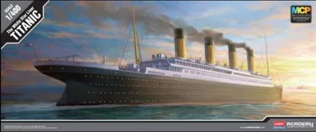 Academy - RMS Titanic - 1/400 (Sucata)
