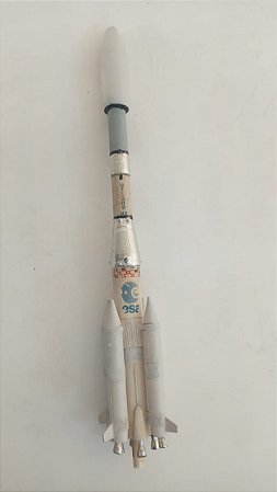 HTC - ESA Ariane 4 (Kit Montado/Sucata) - 1/280