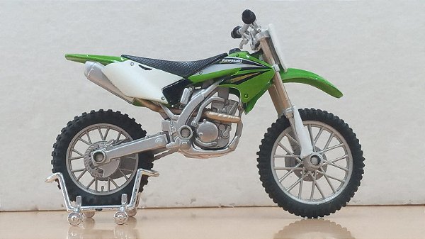 Maisto - Kawasaki KX250F - 1/18 (Sem Caixa)