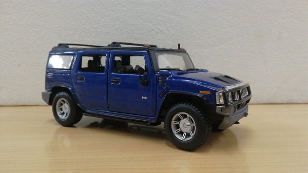 Maisto - Hummer H2 - 1/27 (Sem Caixa)