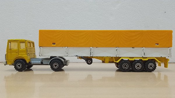 Majorette - Renault Saviem - 1/60 (sem caixa)