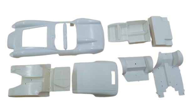 HTC - Peças Sortidas para Carros - 1/24