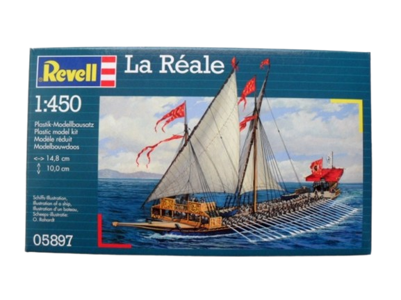 REVELL - La Réale - 1/450